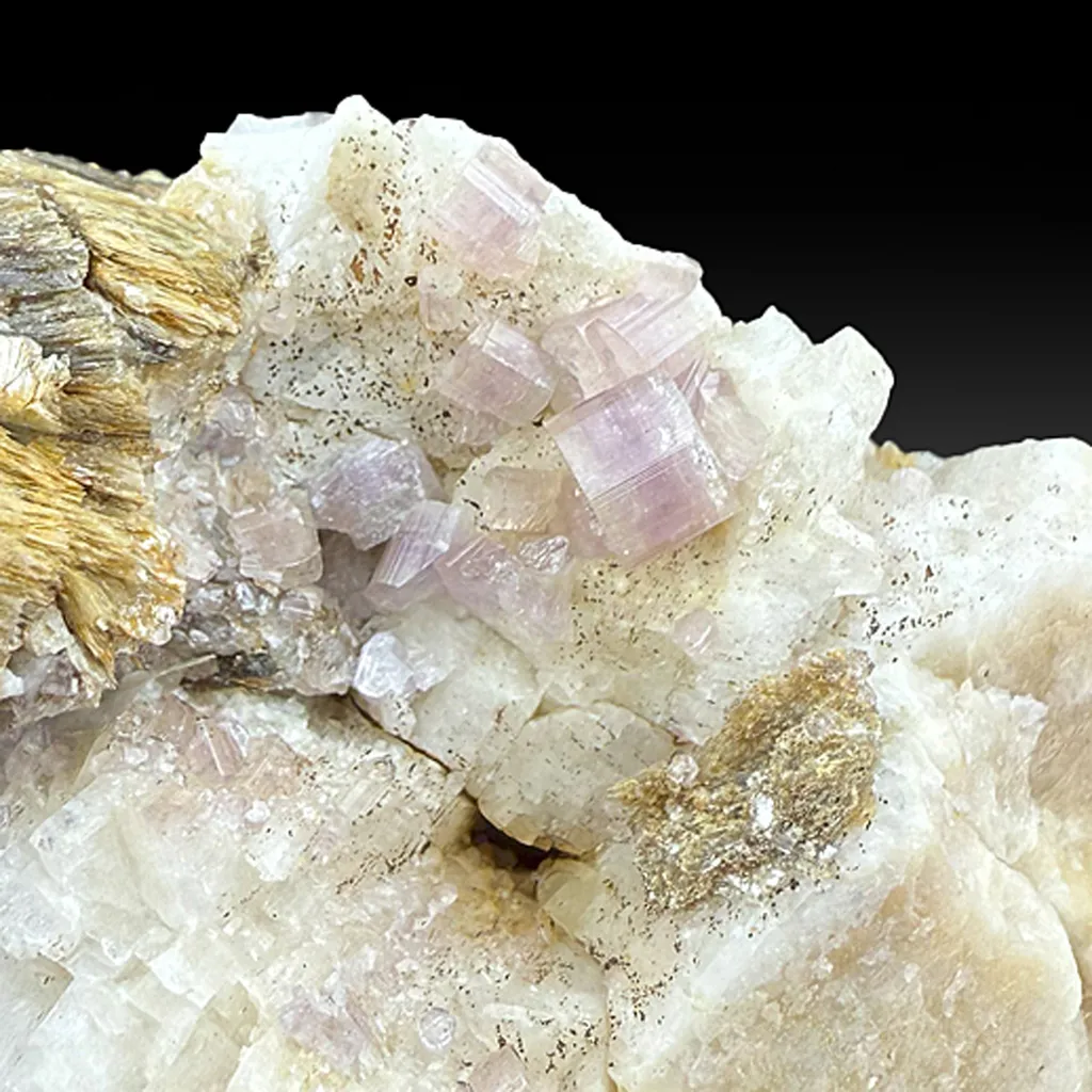 Fluorapatite image