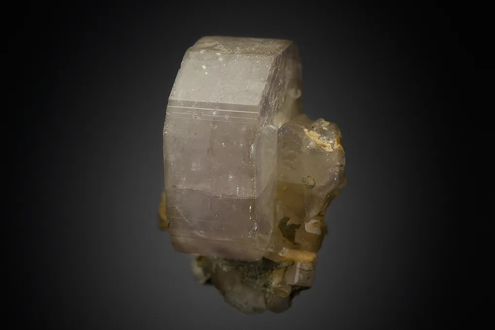 Fluorapatite - image 5