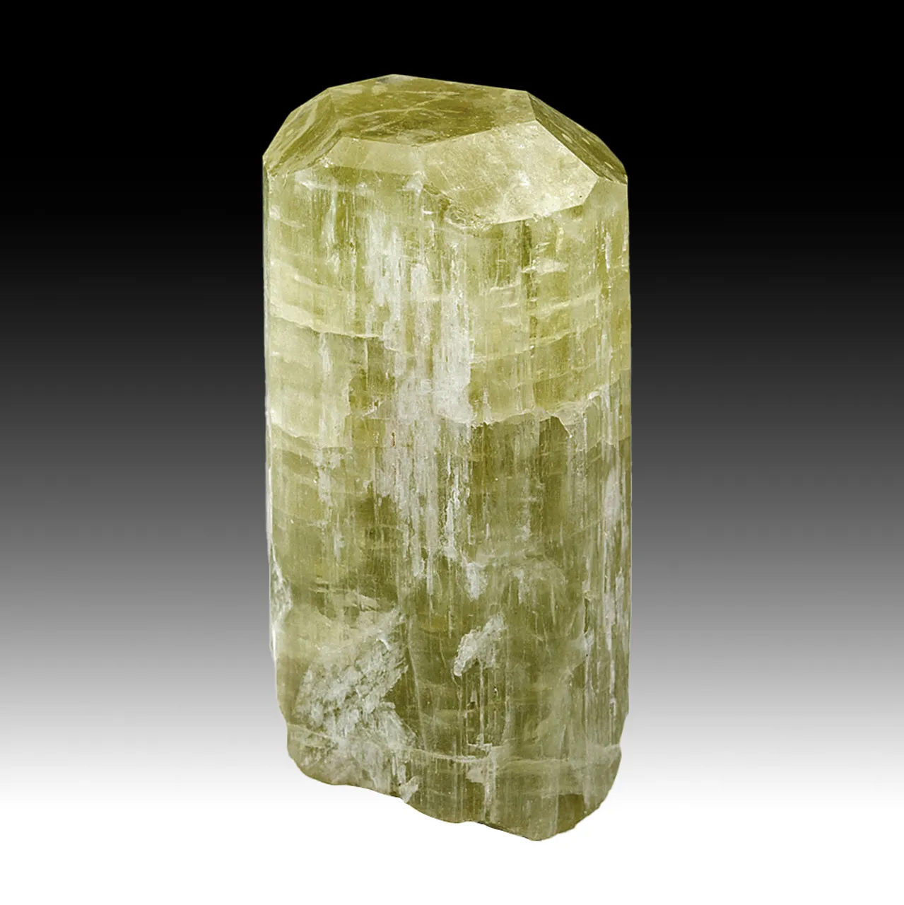 Fluorapatite - image 1