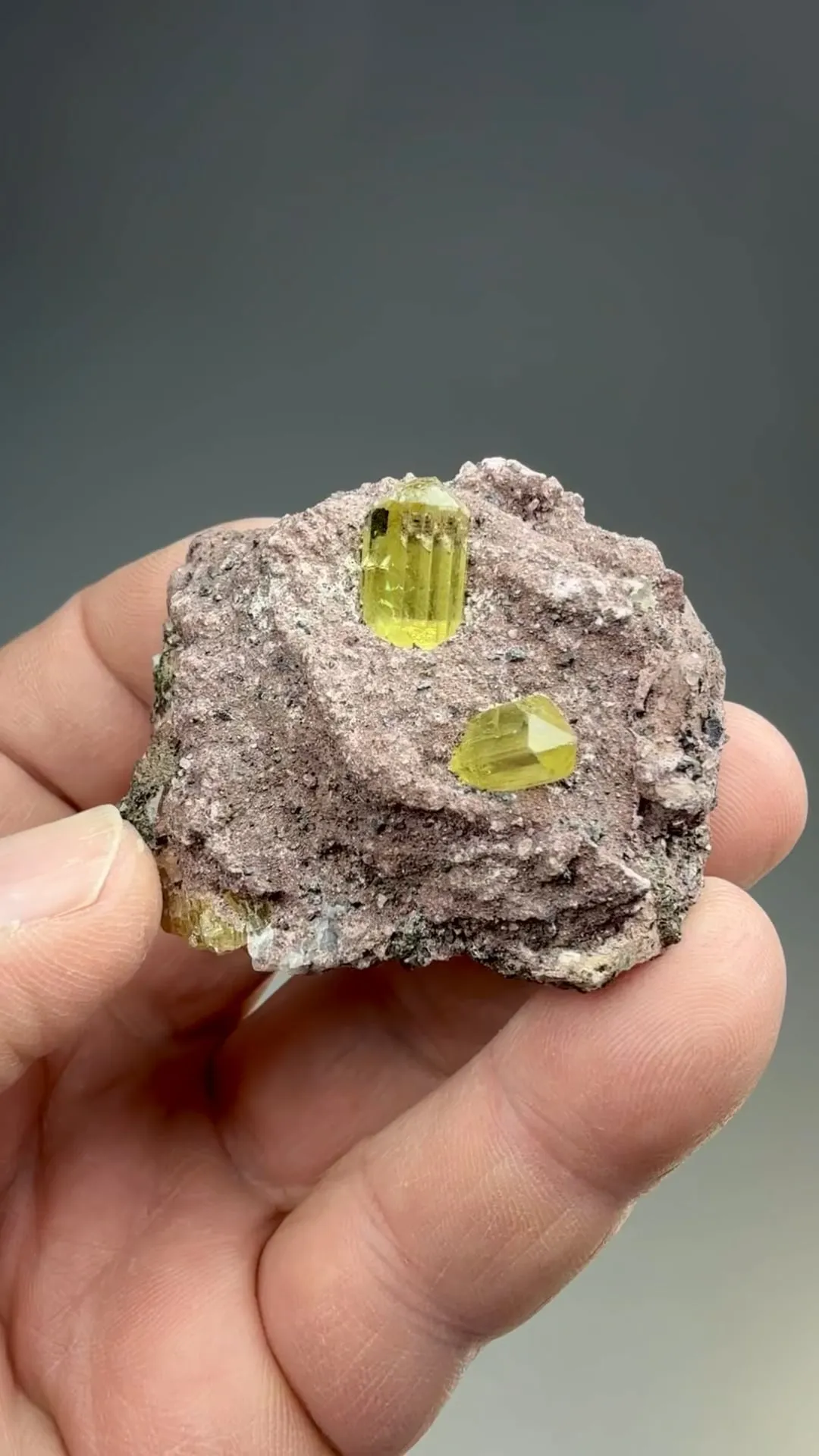 Fluorapatite (fake) - image 2