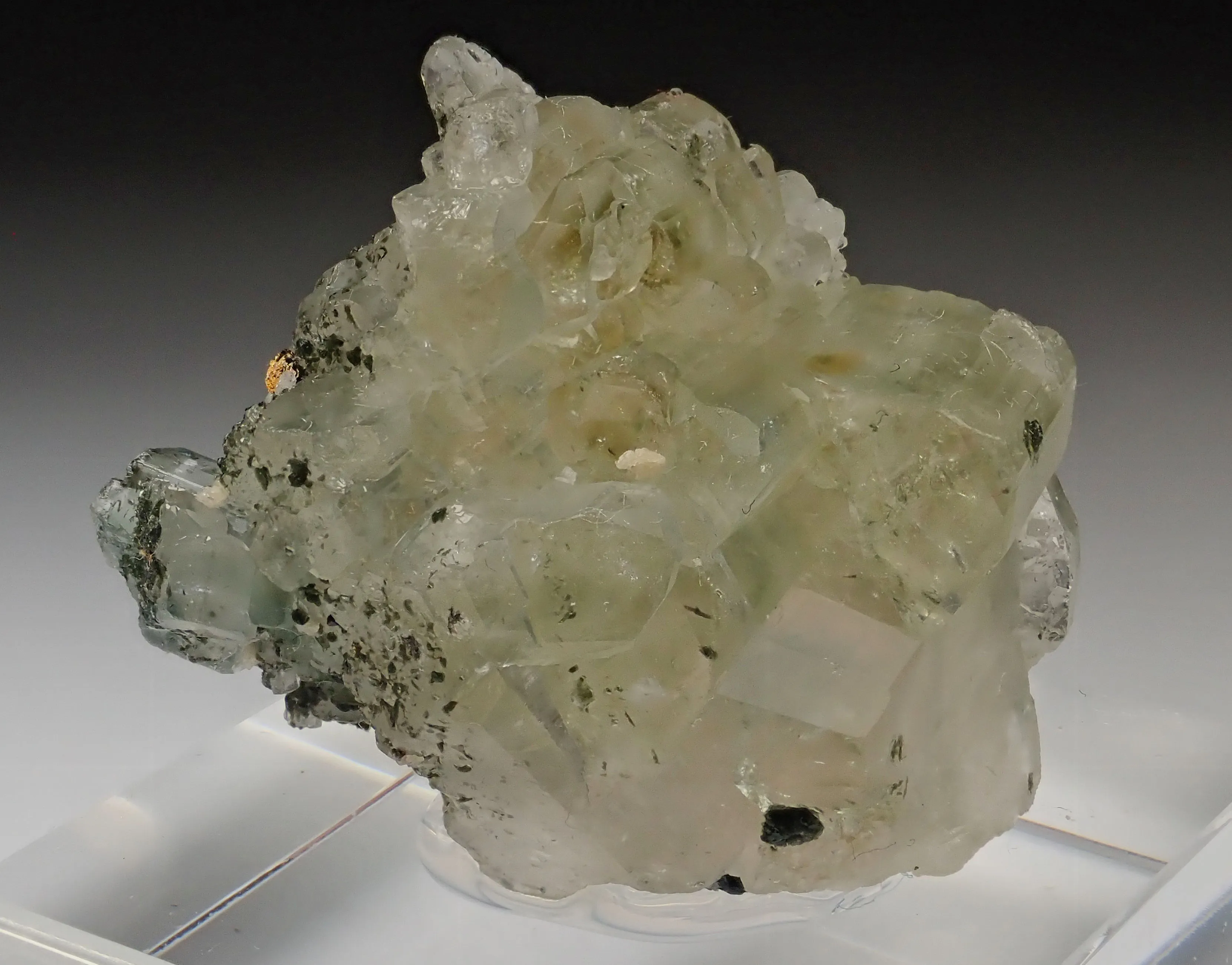 Fluorapatite - image 2