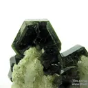 Fluorapatite (fl) on Albite (fl) - image 6