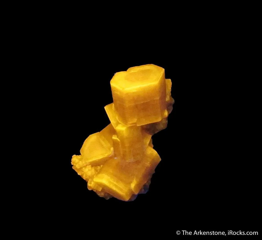 Fluorapatite (fluorescent) image