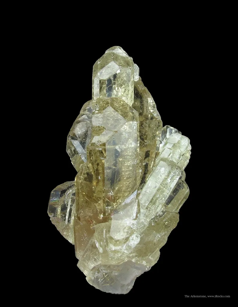 Fluorapatite (fluorescent) - image 3