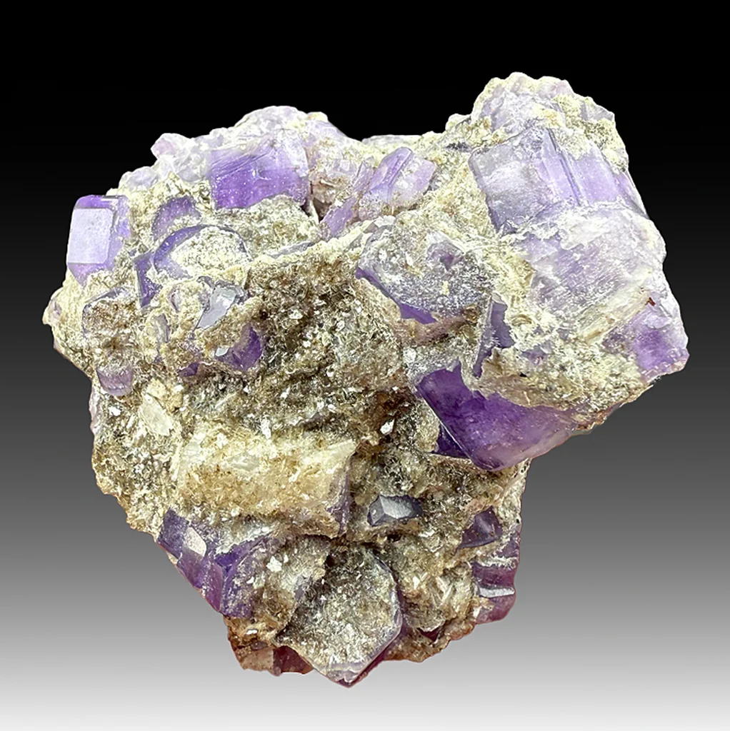 Fluorapatite from Dara-e-Pech pegmatite field, Dara-e-Pech District, Kunar, Afghanistan image