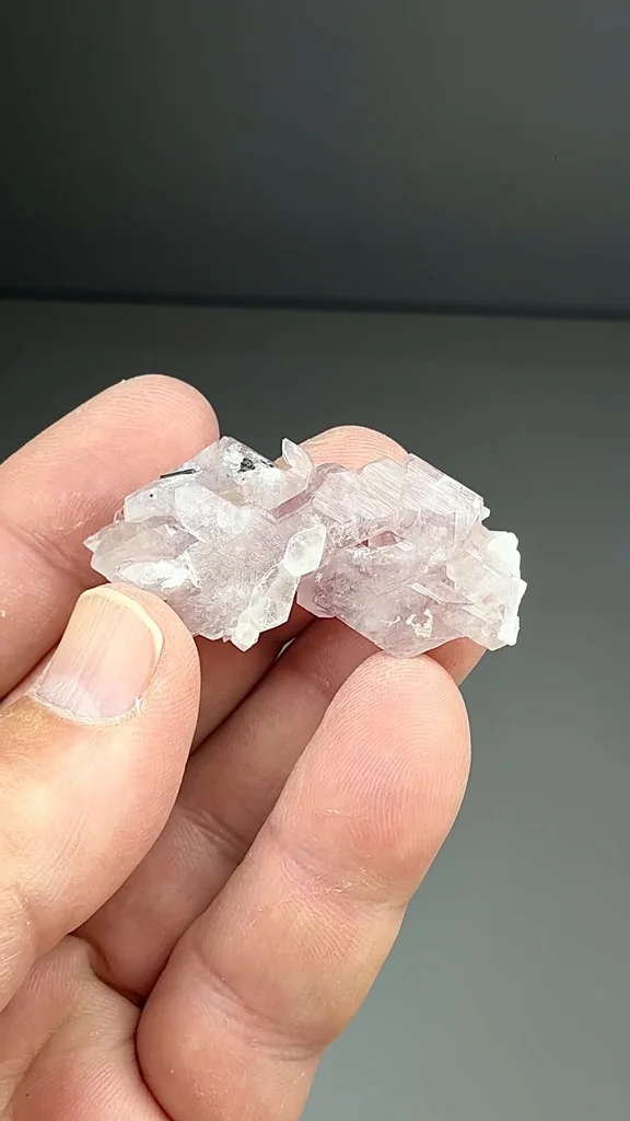 Fluorapatite from Governador Valadares, Minas Gerais, Brazil - image 2