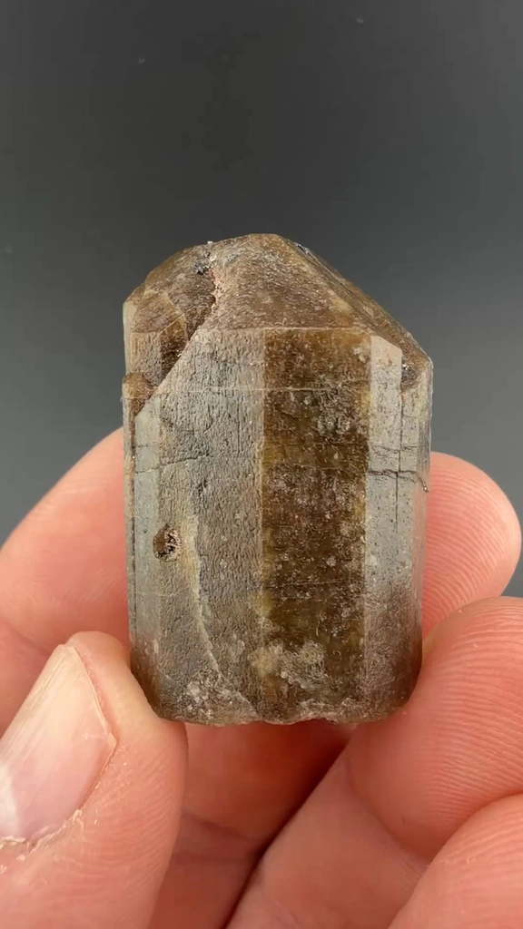 Fluorapatite from Pea Ridge Mine, Washington County, Missouri, USA - image 2