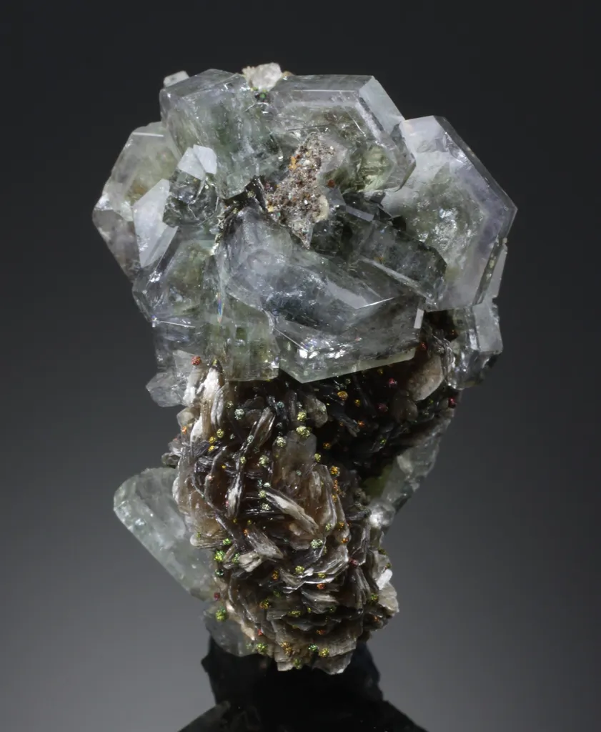 Fluorapatite from Portugal, Panasqueira Mines image