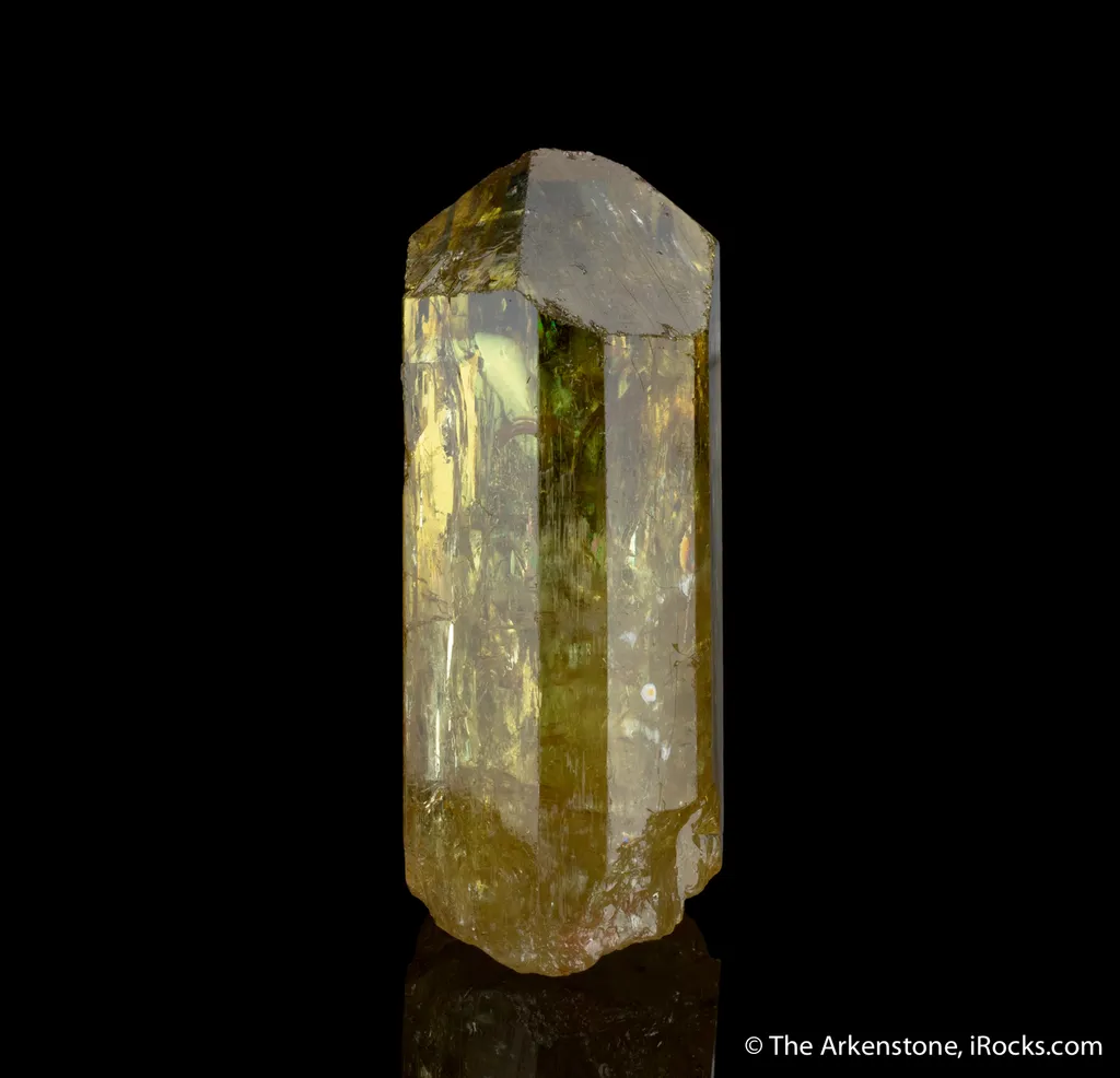 Fluorapatite gem crystal image