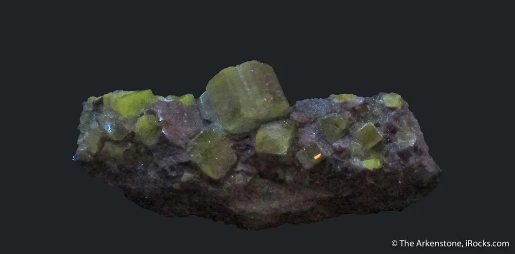 Fluorapatite (historic locality) - image 6