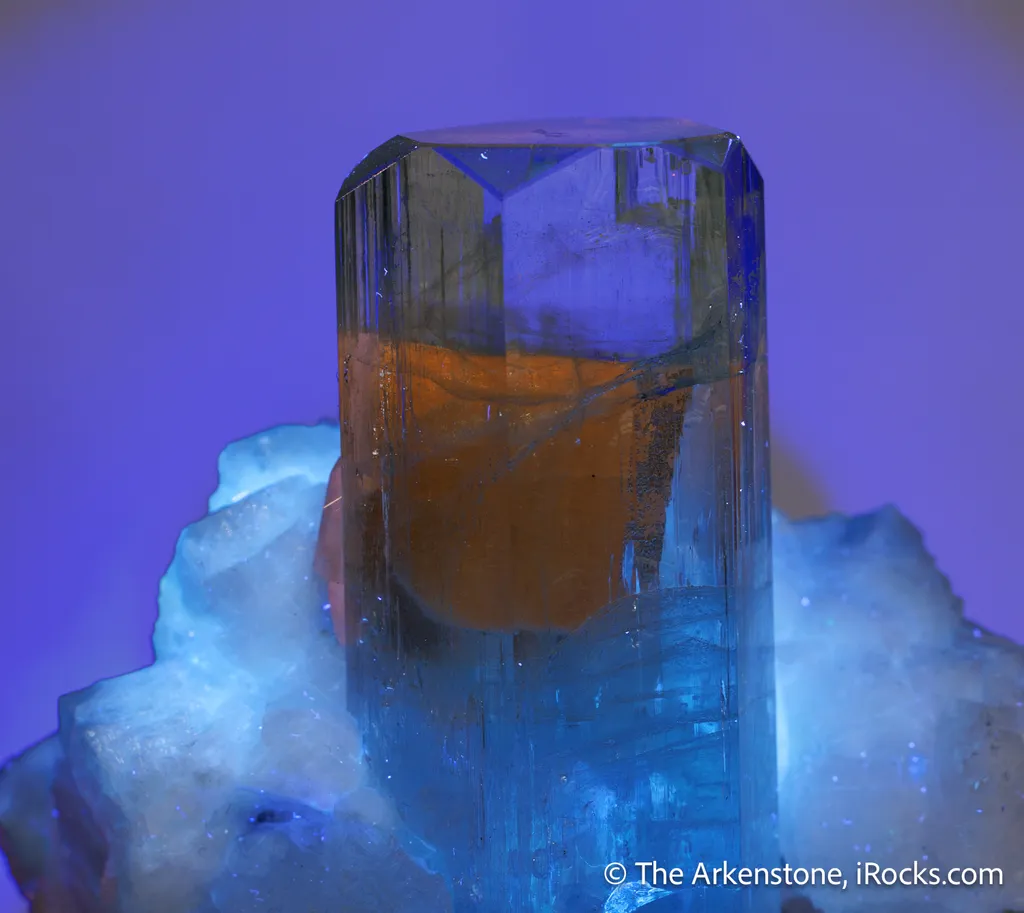 Fluorapatite inclusion in Beryl var. Aquamarine - image 7