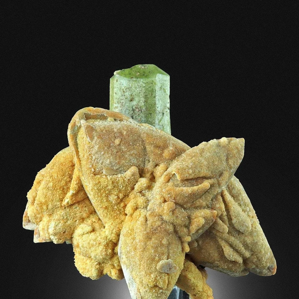 Fluorapatite on Calcite - image 4