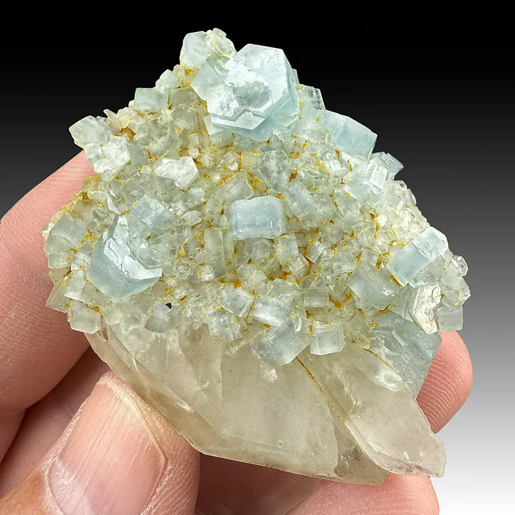 Fluorapatite on Quartz image