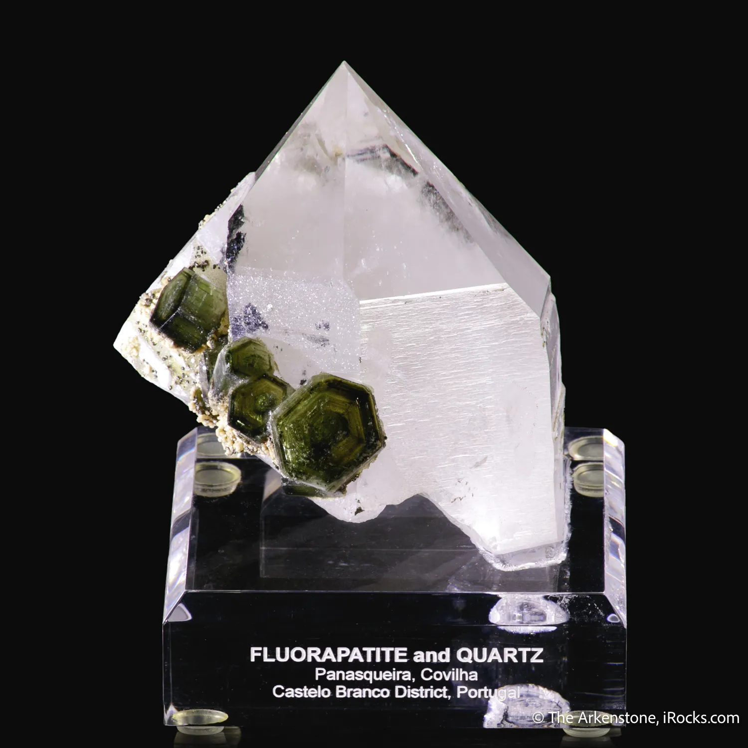 Fluorapatite on Quartz - image 5