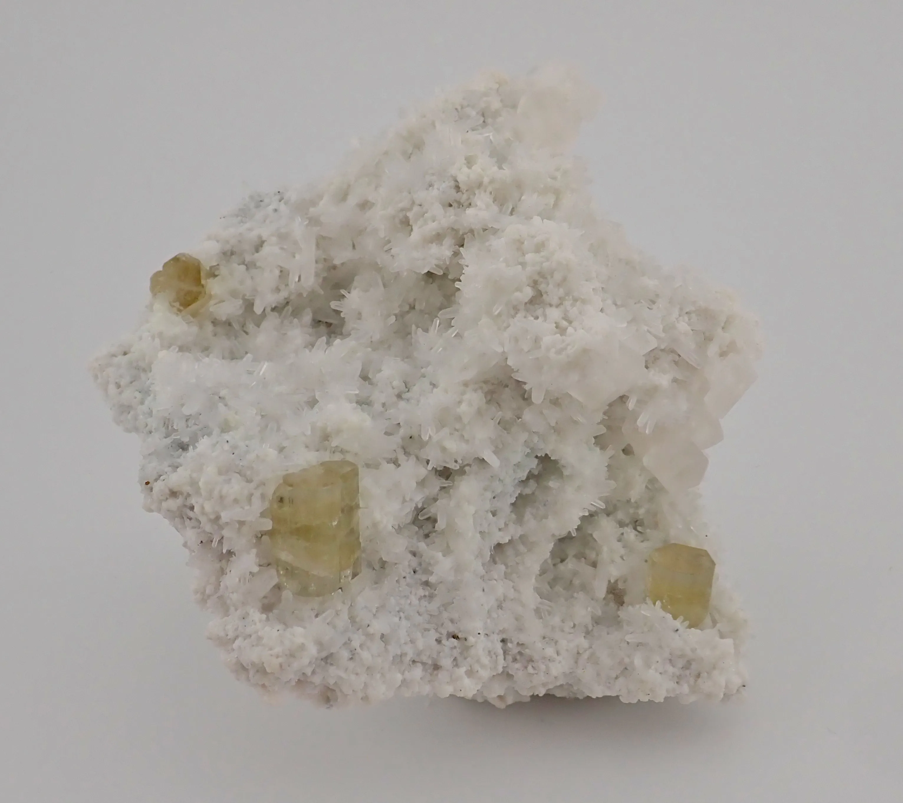 Fluorapatite with Calcite and Quartz - image 3