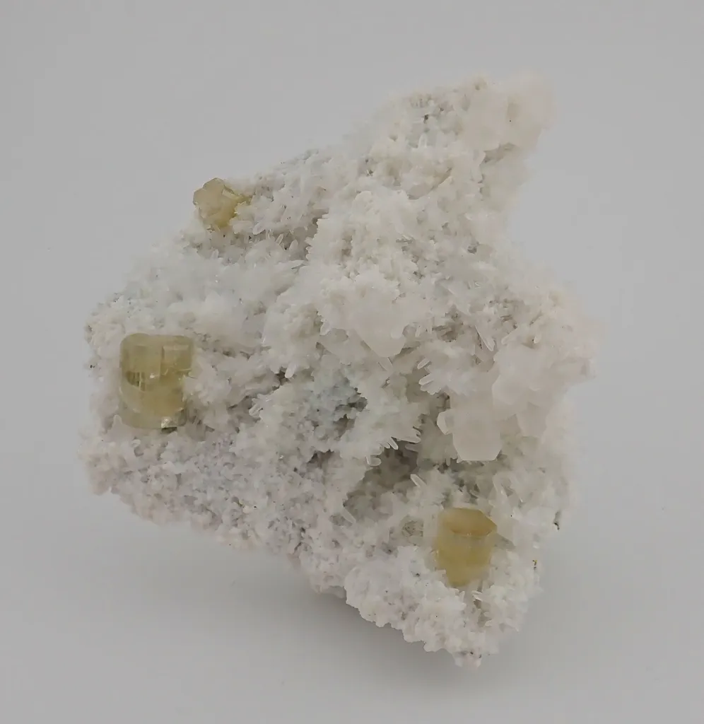 Fluorapatite with Calcite and Quartz image
