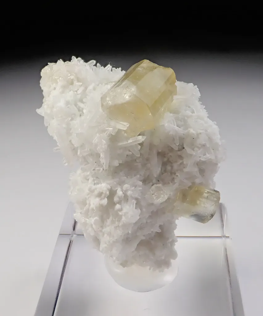 Fluorapatite with Calcite and Quartz image