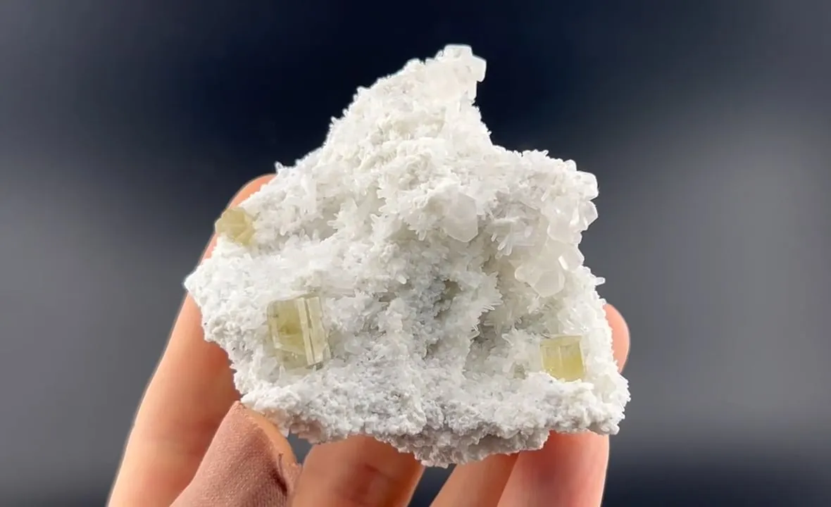 Fluorapatite with Calcite and Quartz - image 4