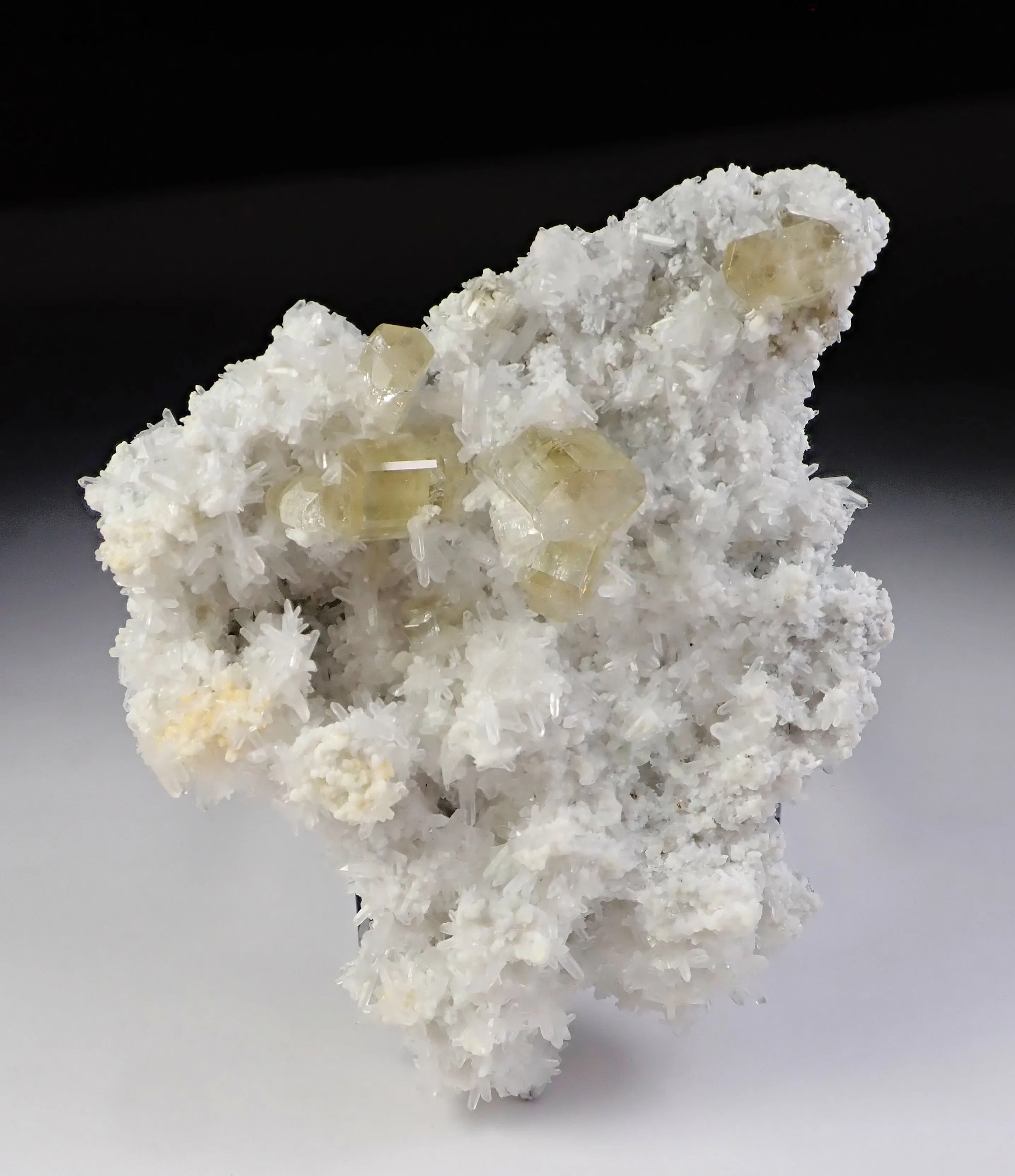 Fluorapatite with Calcite and Quartz - image 1