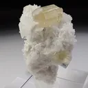 Fluorapatite with Calcite and Quartz - image 3