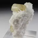 Fluorapatite with Calcite and Quartz - image 4