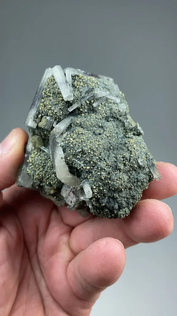 Fluorapatite with Chalcopyrite - image 3
