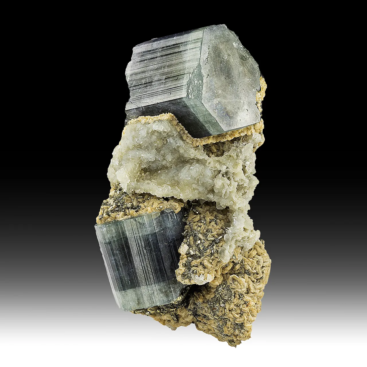 Fluorapatite with Ferberite, Calcite, Siderite, Pyrite - image 1