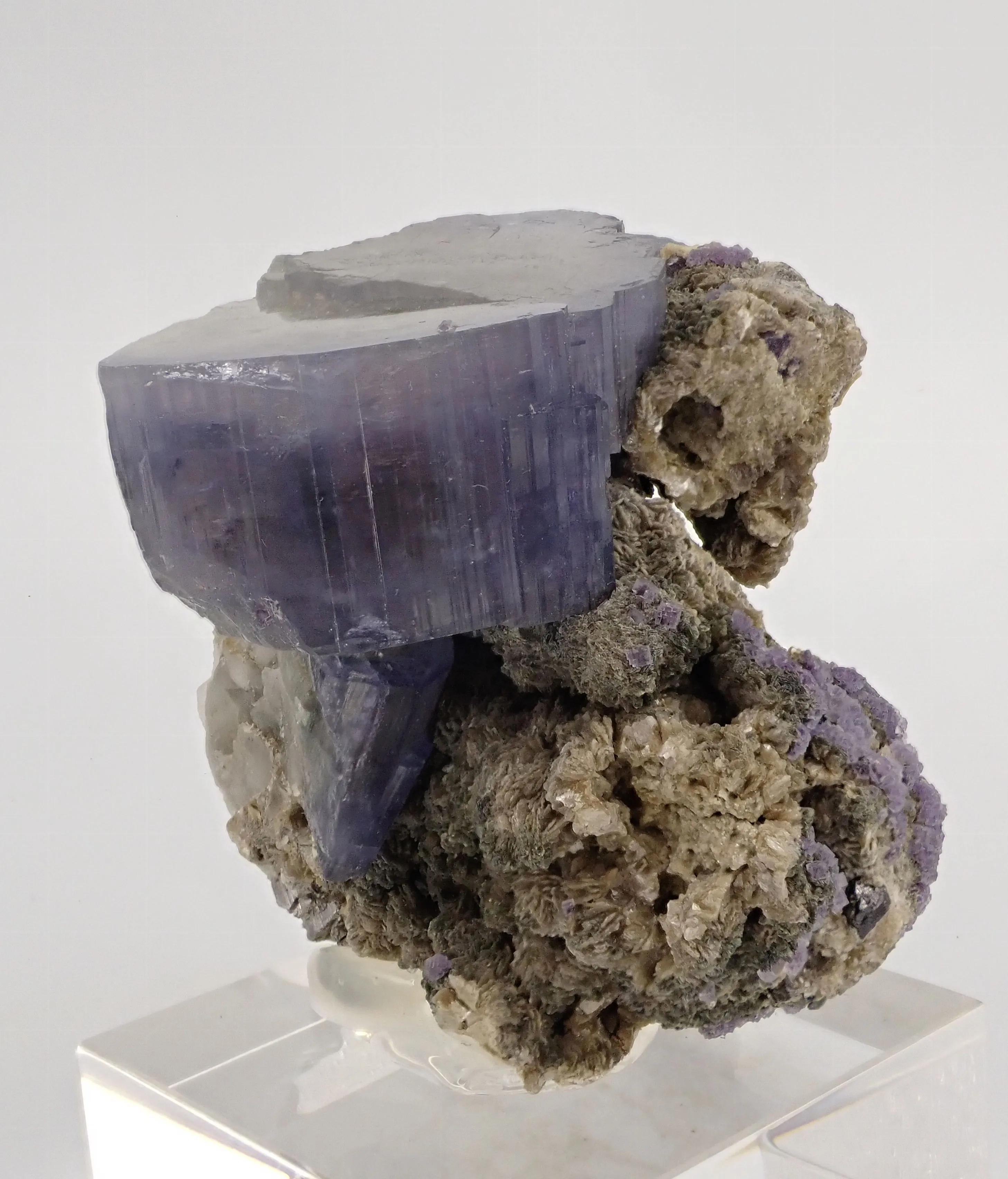Fluorapatite with Fluorite - image 1