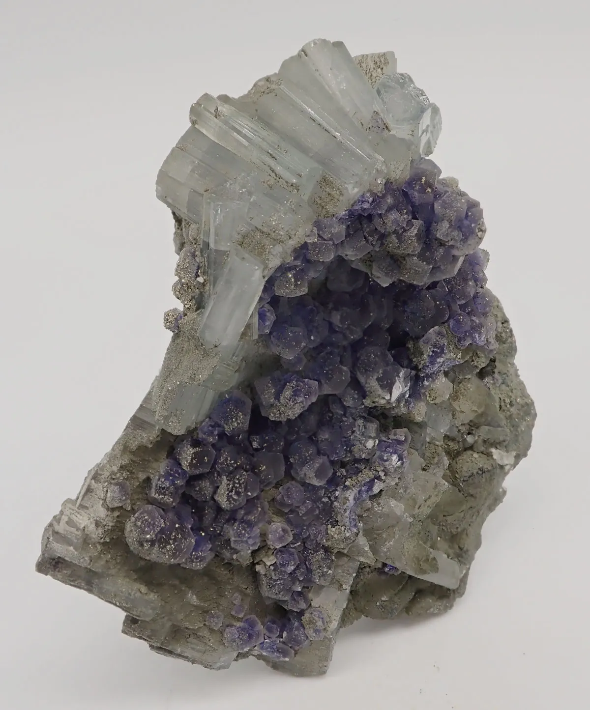 Fluorapatite with Fluorite - image 4