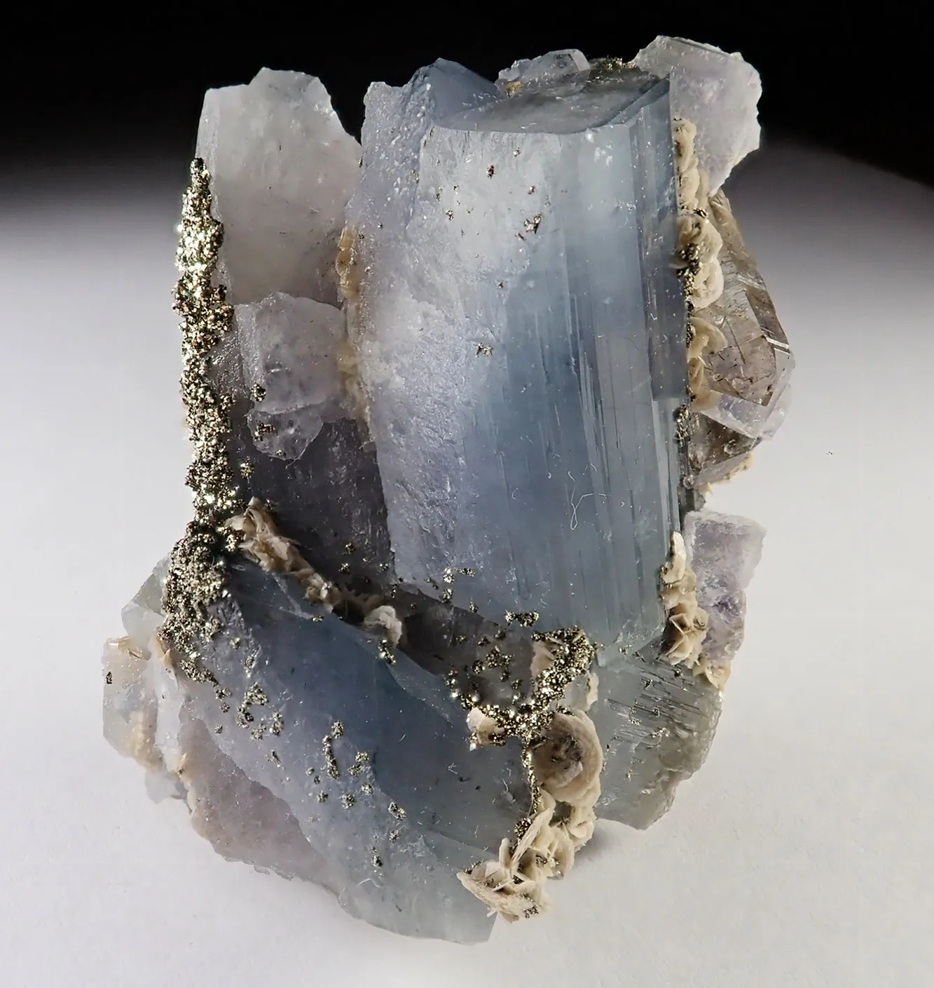 Fluorapatite with Fluorite, Siderite, Pyrite and Quartz - image 2