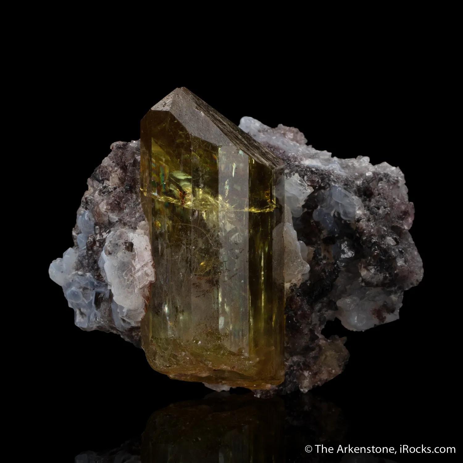 Fluorapatite with Hyalite Opal - image 3