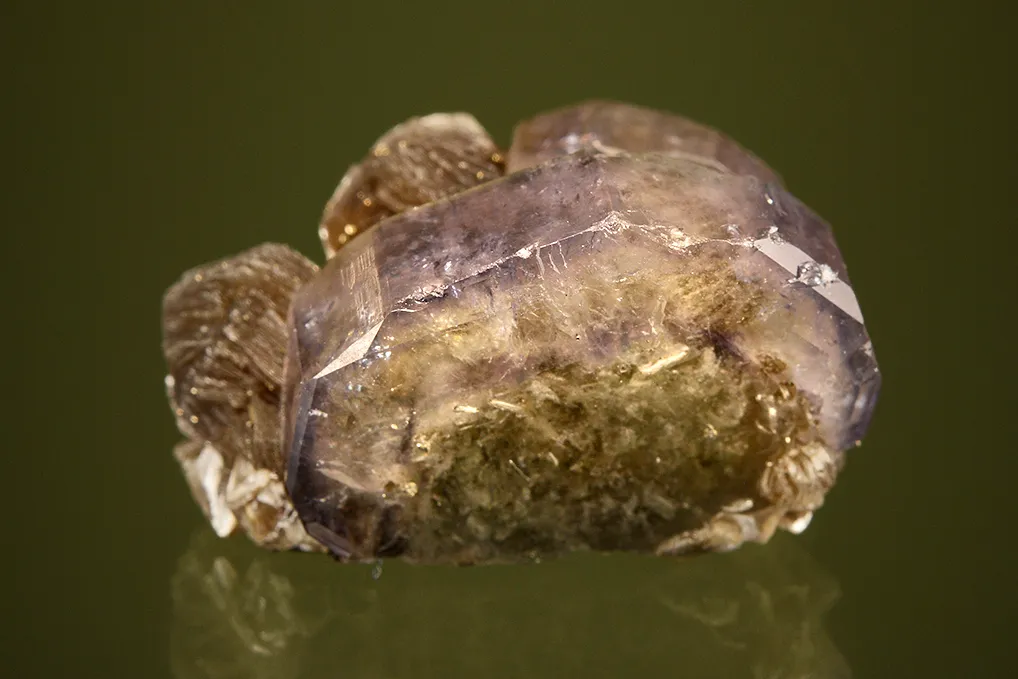 Fluorapatite with Muscovite - image 2