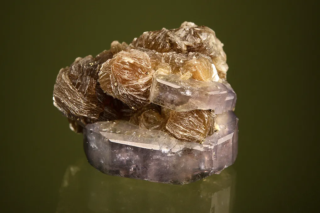 Fluorapatite with Muscovite - image 3