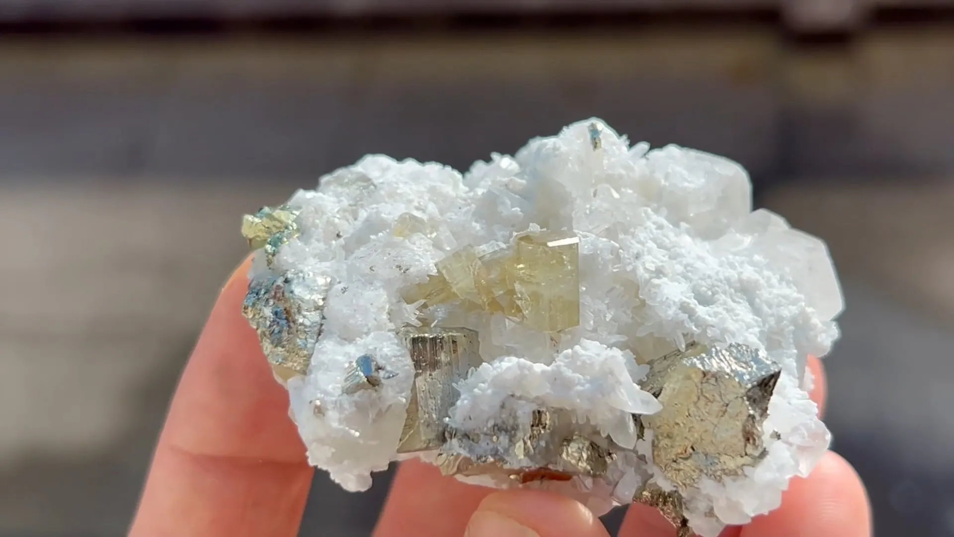 Fluorapatite with Pyrite, Calcite and Quartz - image 5