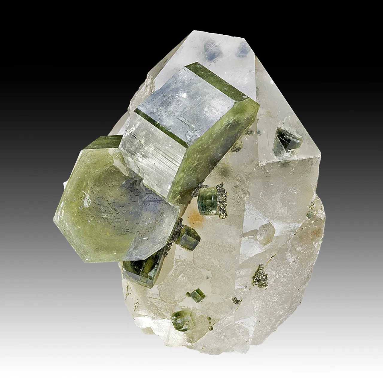 Fluorapatite with Quartz - image 1