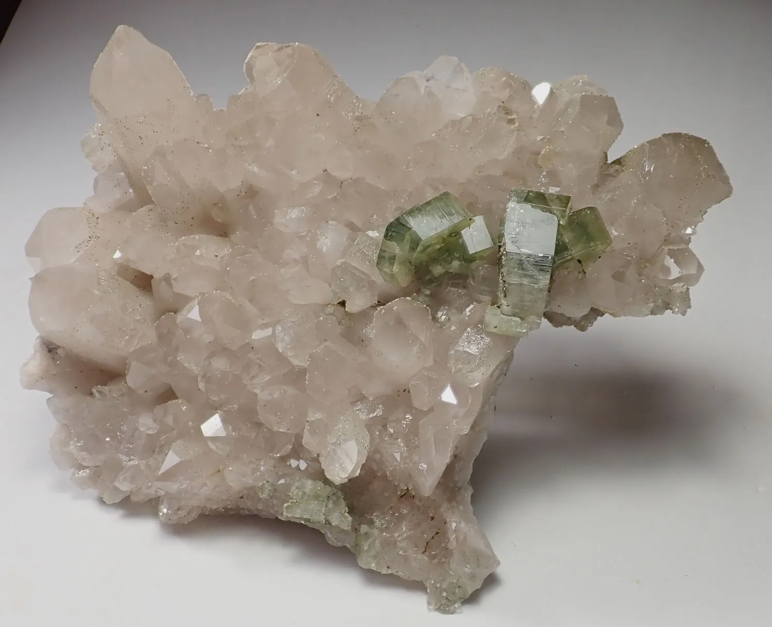 Fluorapatite with Quartz - image 2