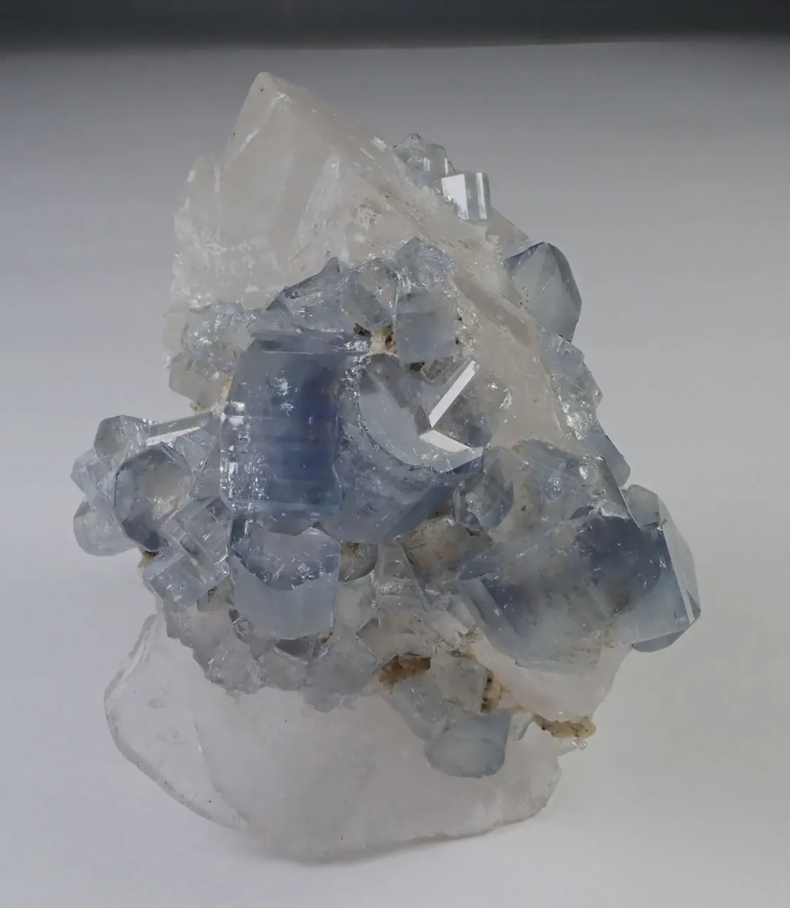 Fluorapatite with Quartz - image 5
