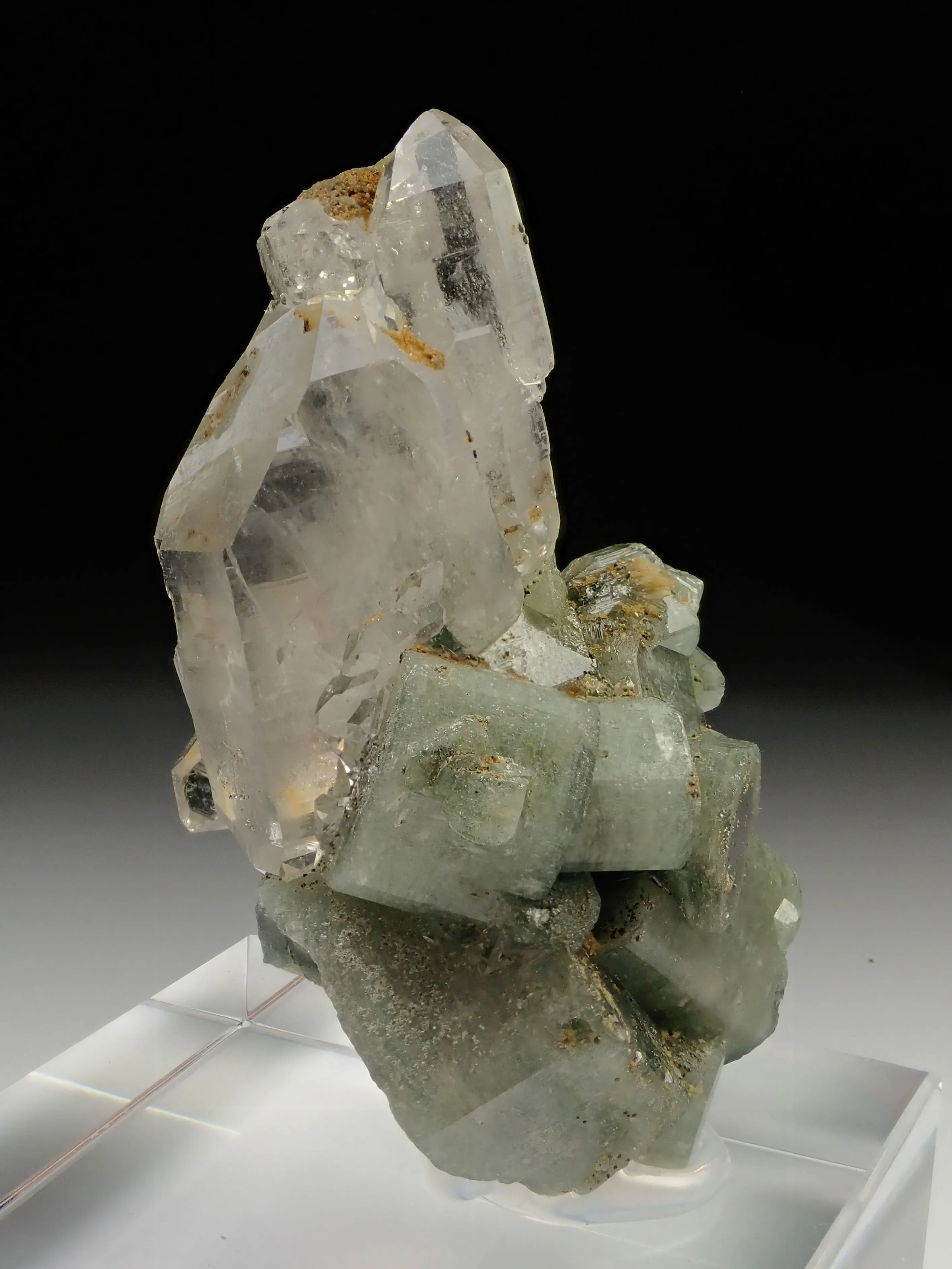 Fluorapatite with Quartz - image 4