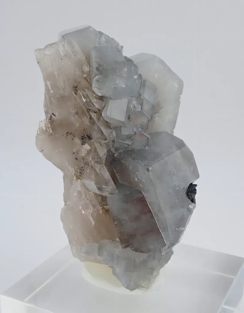 Fluorapatite with Quartz - image 2