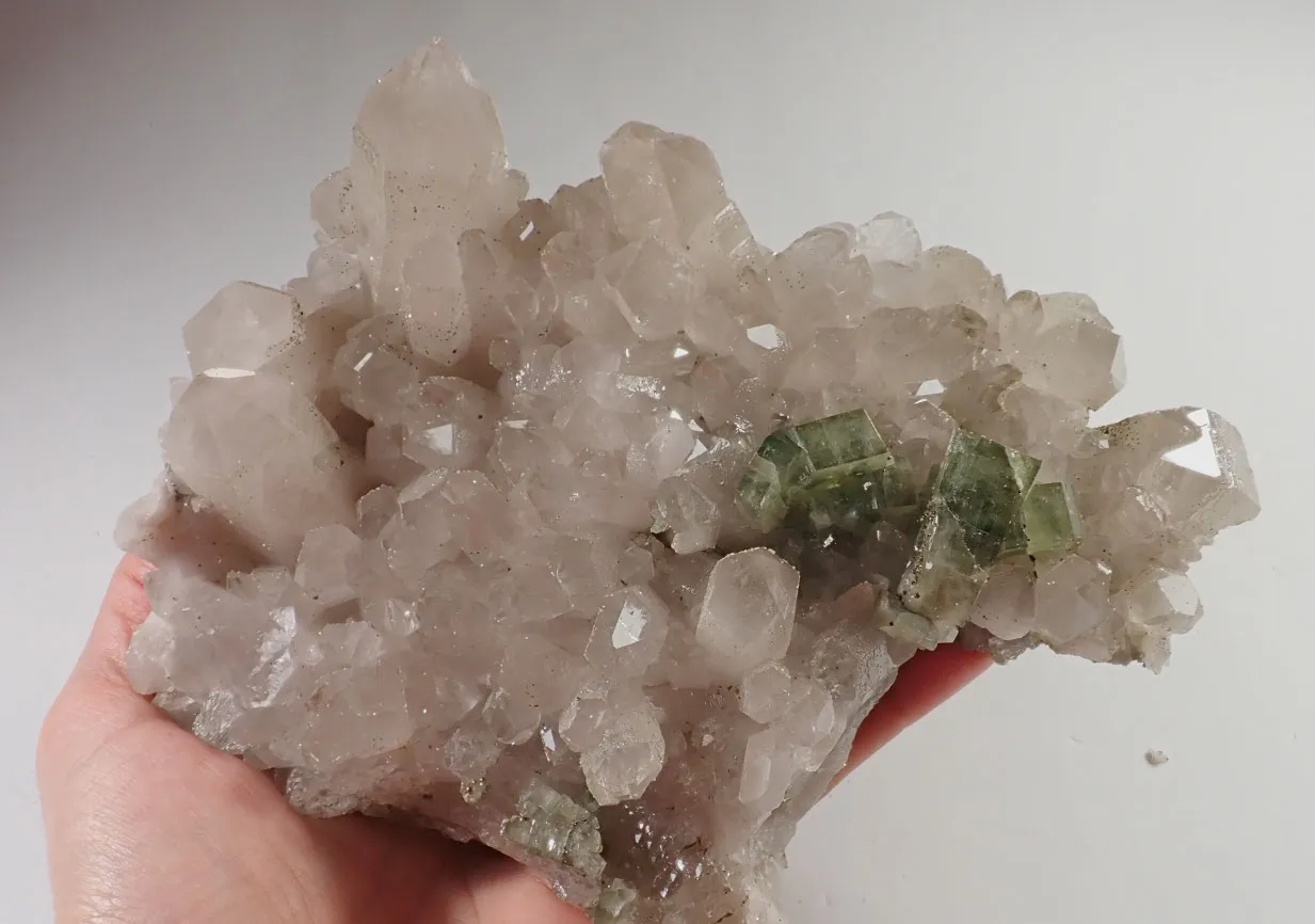 Fluorapatite with Quartz - image 3