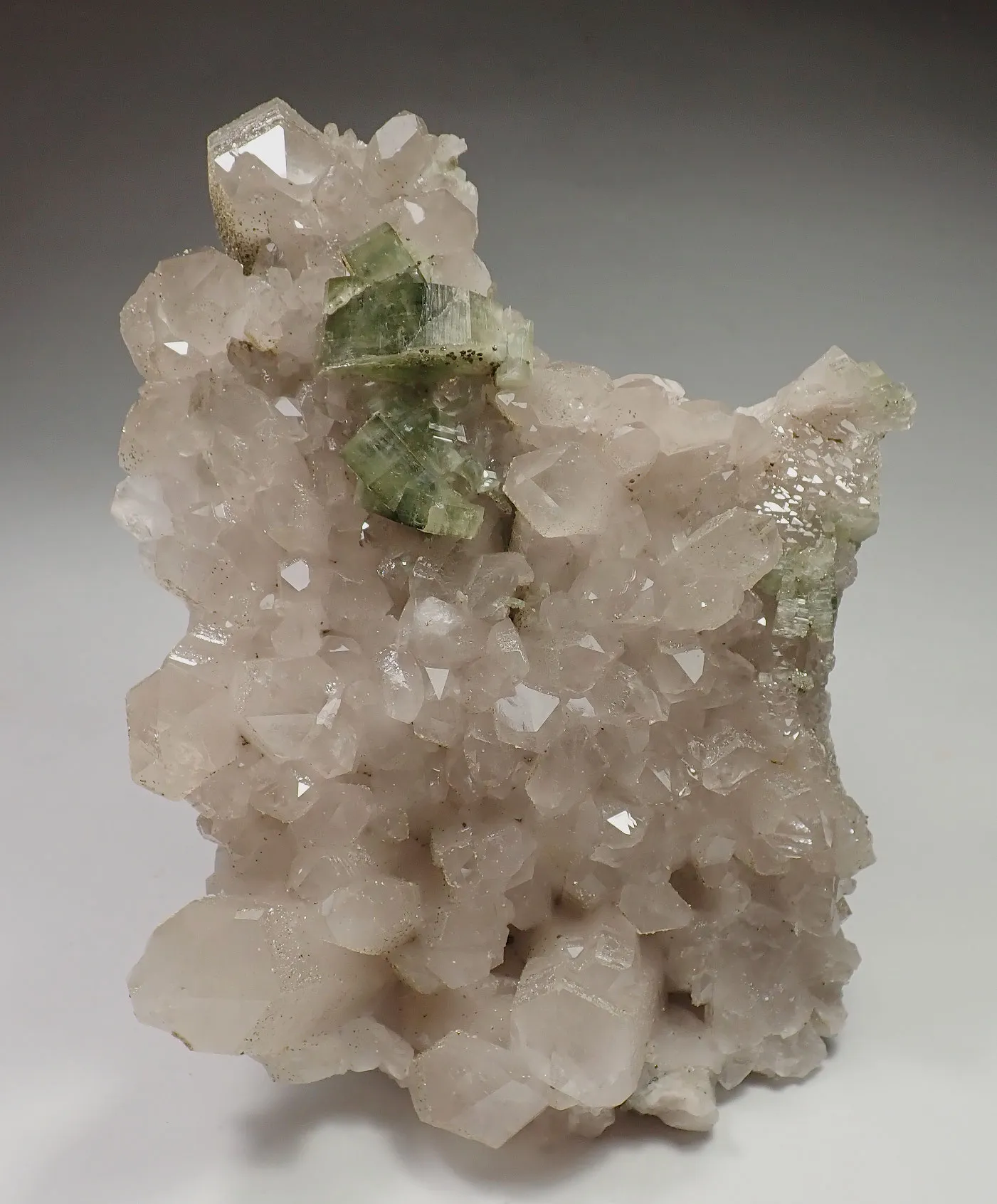 Fluorapatite with Quartz - image 5