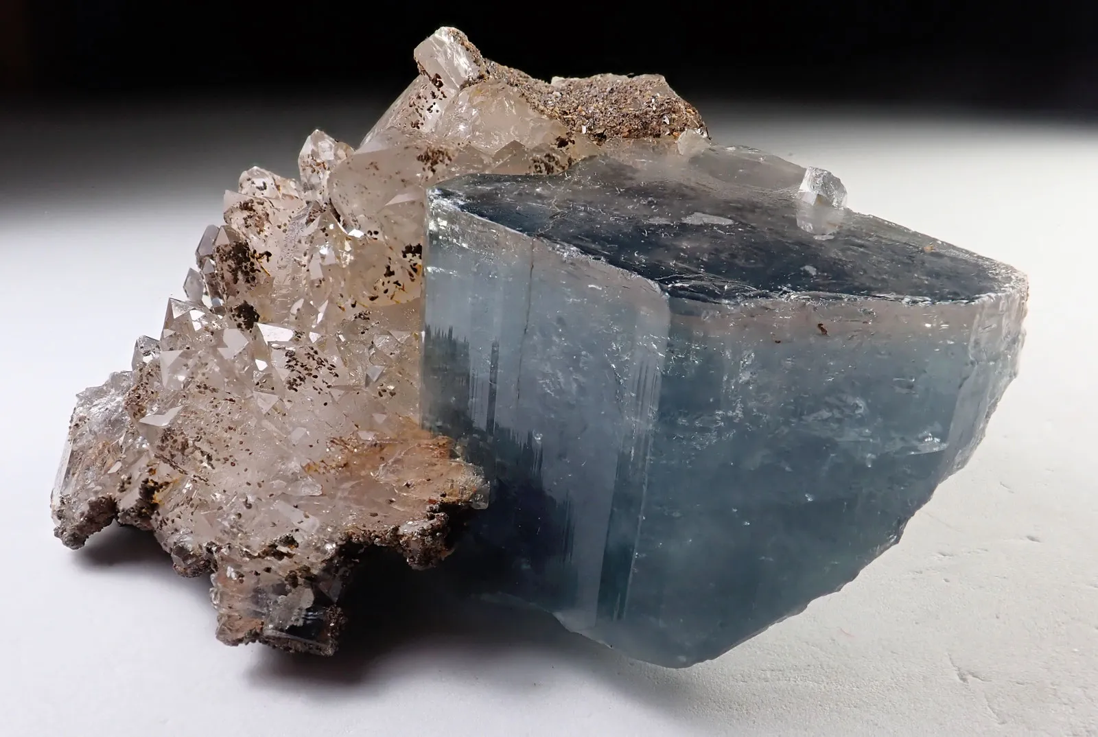 Fluorapatite with Quartz - image 6