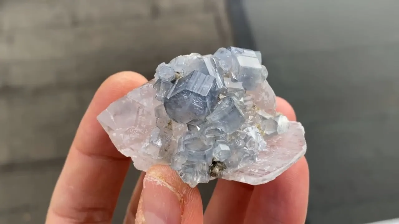 Fluorapatite with Quartz - image 6