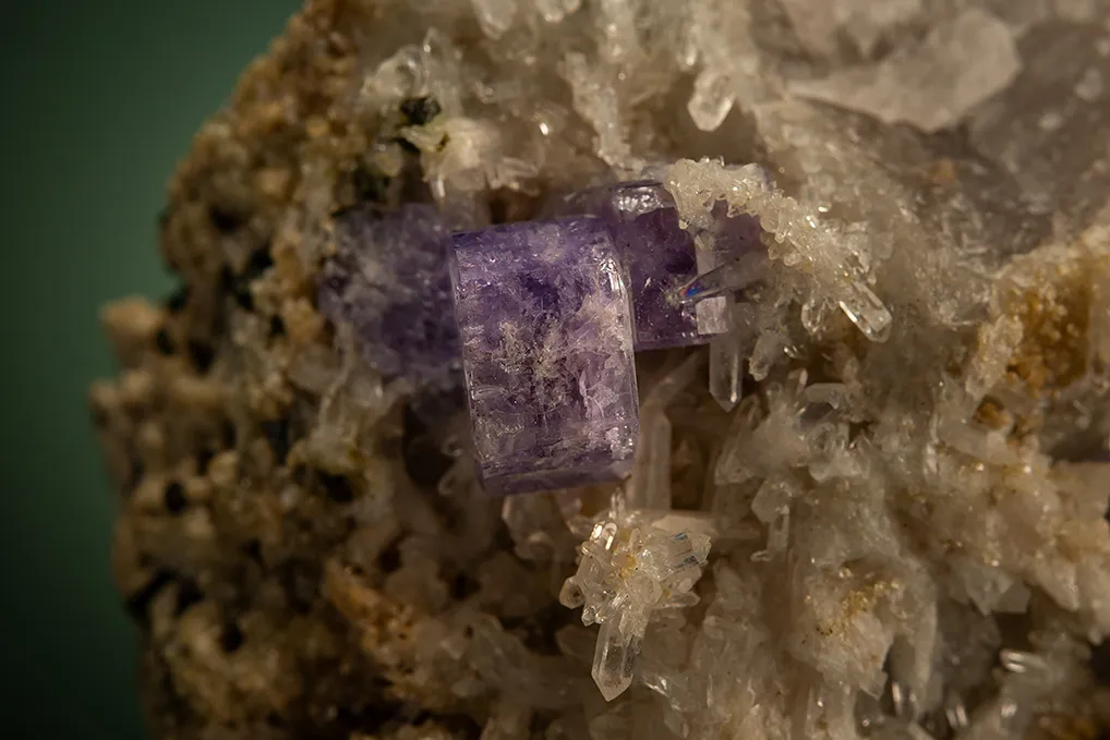 Fluorapatite with Quartz and COOKEITE - image 3
