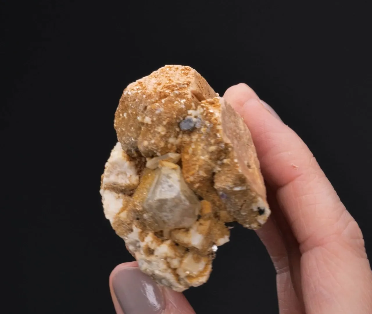 Fluorapatite with Quartz and Orthoclase - image 2