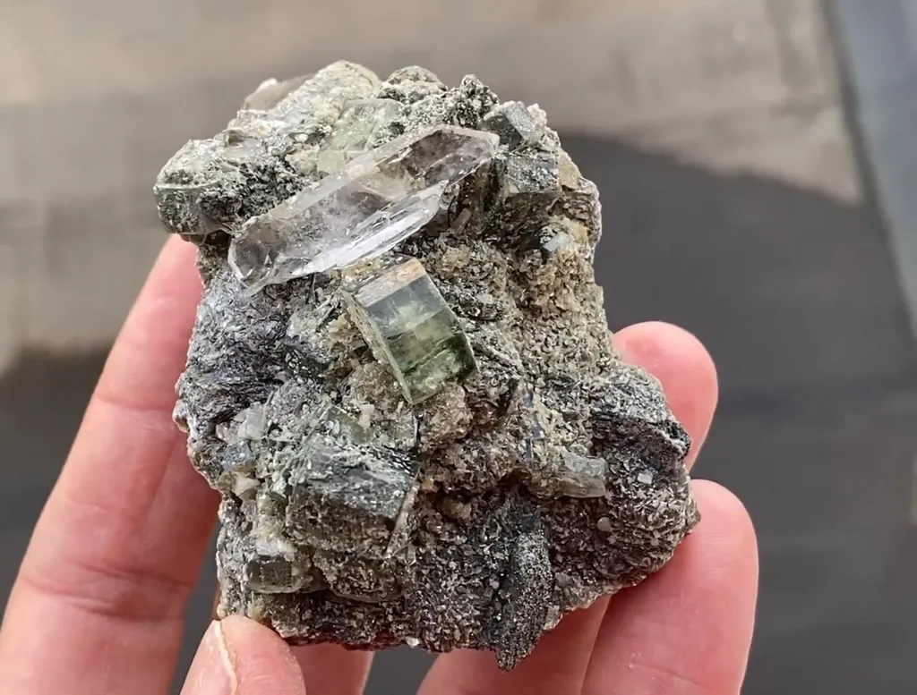 Fluorapatite with Quartz image