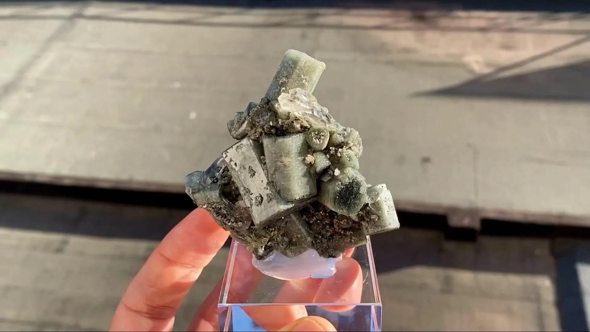 Fluorapatite with Quartz - image 5