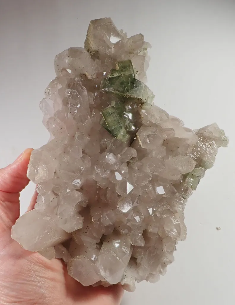 Fluorapatite with Quartz image