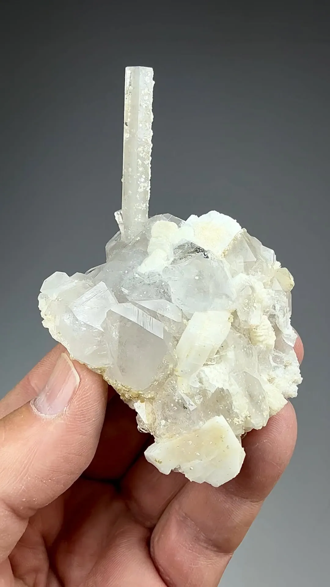 Fluorapatite with Quartz, Feldspar (repaired) - image 2