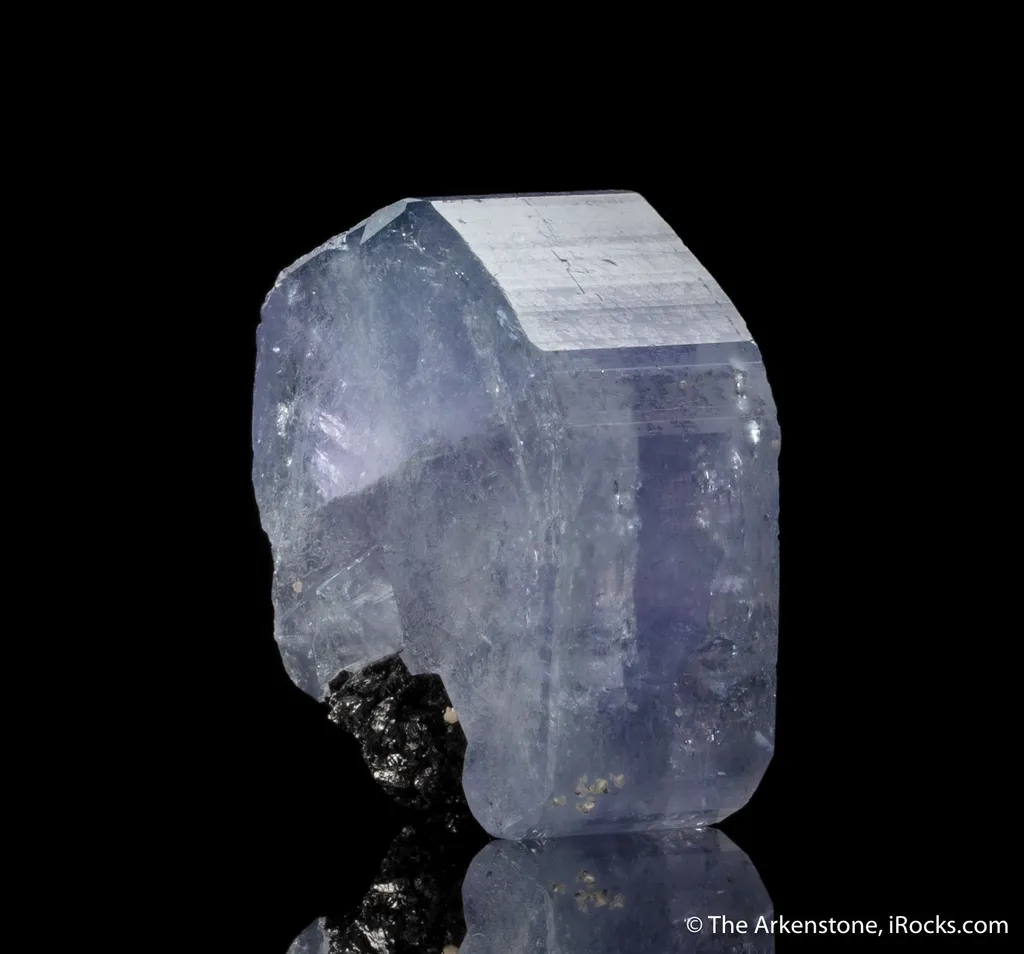 Fluorapatite with Siderite and Ferberite - image 2